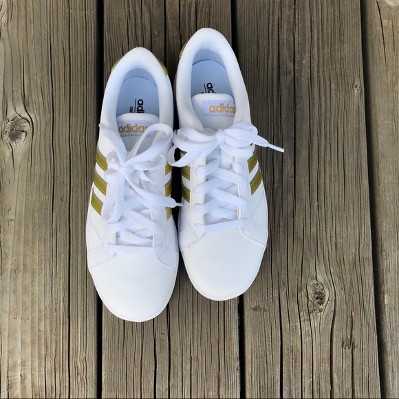 ADIDAS NEO WHITE AND GOLD - Picture 2 of 5